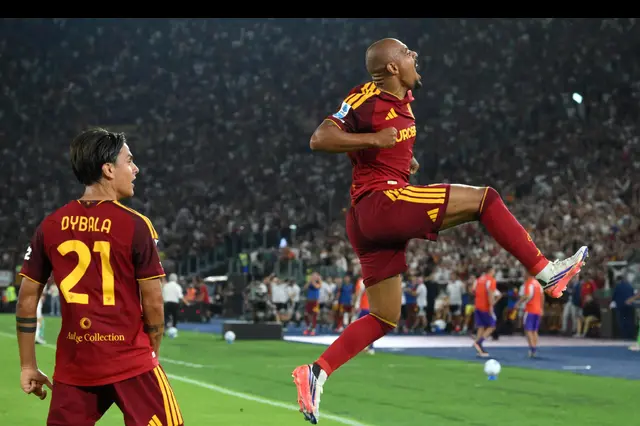 Tripletta di Malen, la Roma fa poker con la Fiorentina