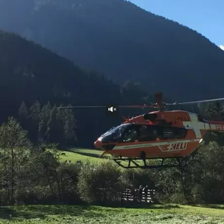 Si stacca un masso dalla parete: muore escursionista sulla Croda Alta in Alto Adige