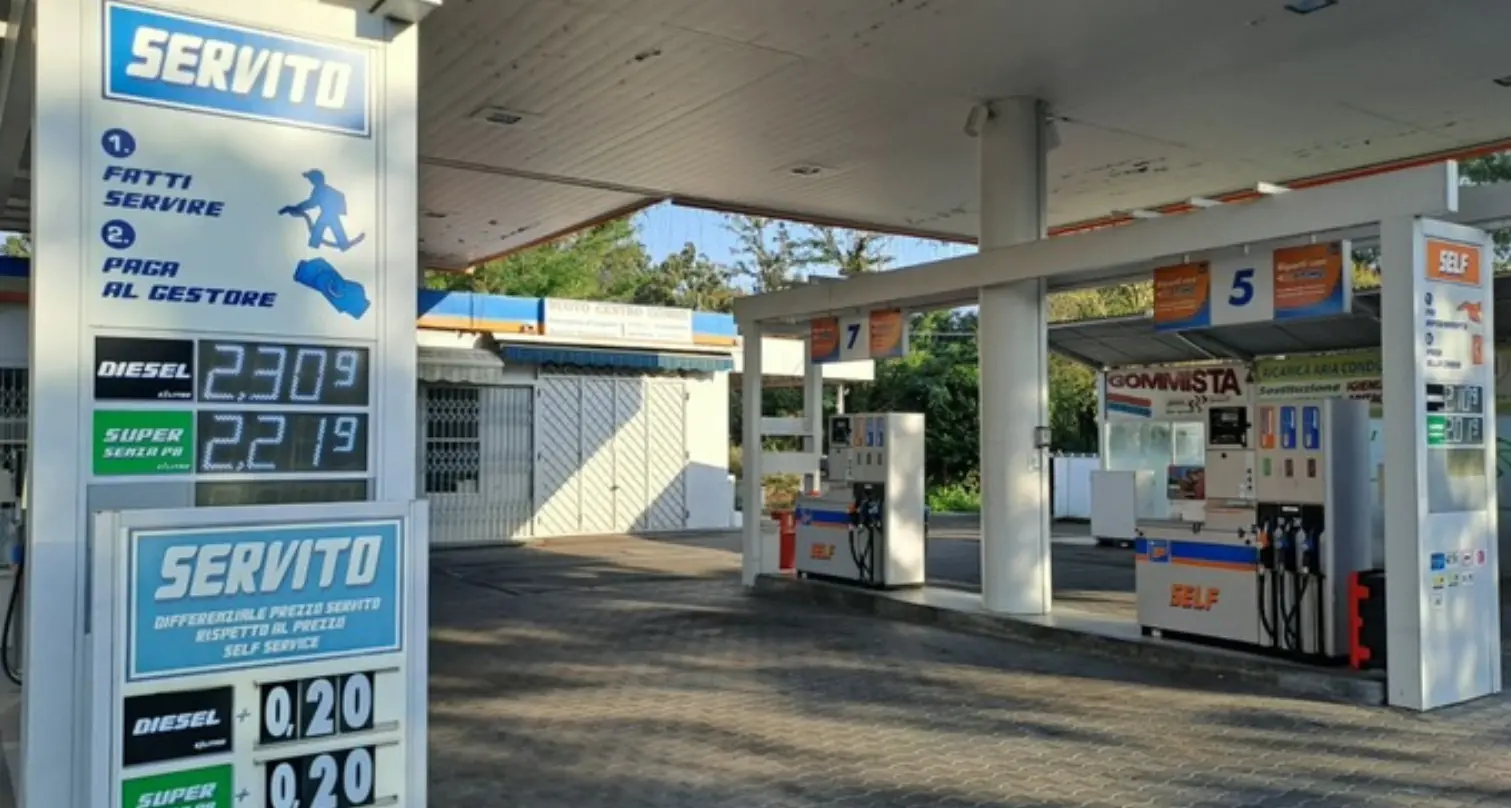 Decreto carburanti, taglio delle accise sul gasolio fino al 5 settembre