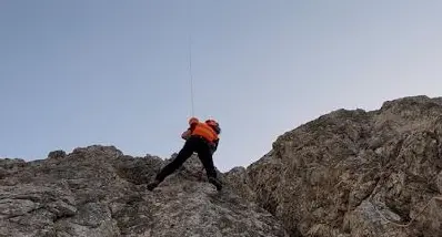 Pale di San Martino, massi sulle cordate: alpinista finisce in ospedale