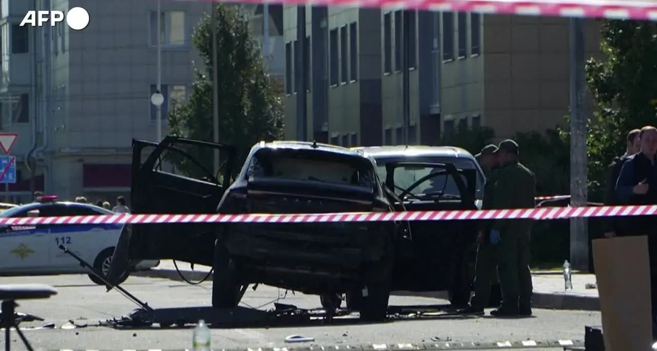 San Pietroburgo, autobomba uccide un tenente colonnello russo