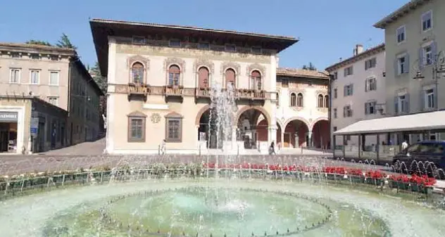 A Rovereto impulsi magnetici per pulire le fontane