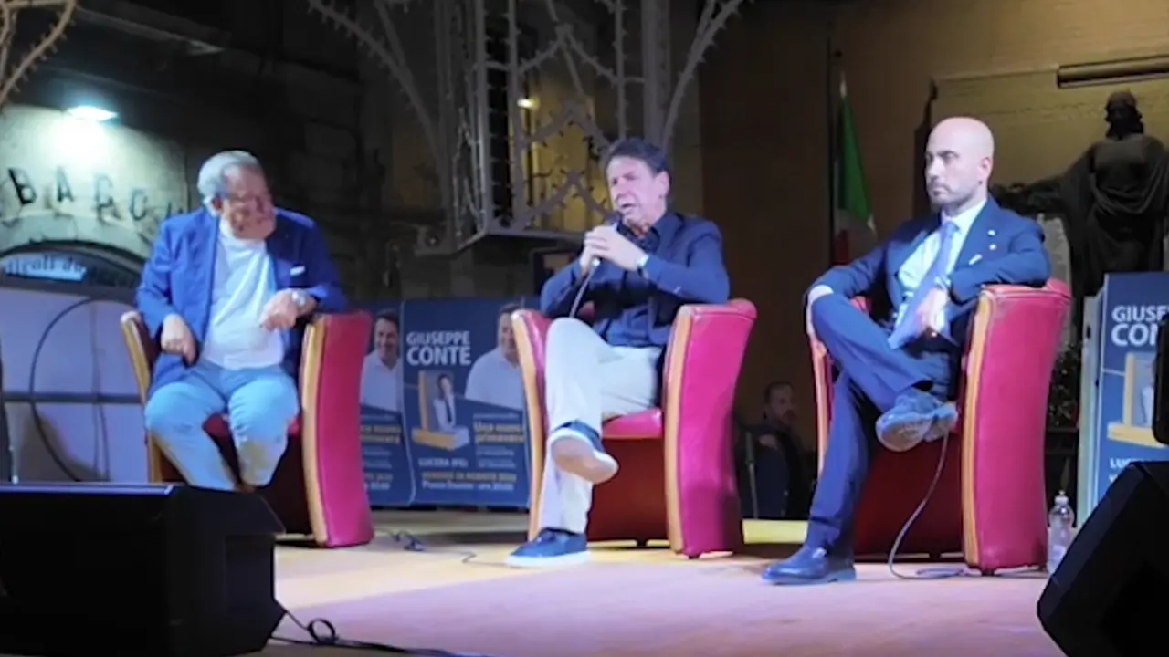 Governo, Conte: \"Festeggia 4 anni, ma con zero riforme non ha di che vantarsi\"