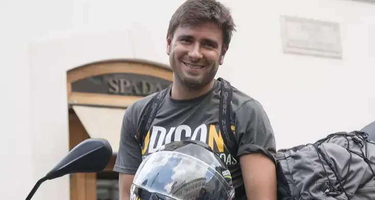 Di Battista ricoverato a Cuba dopo un malore: «È in gravi condizioni»