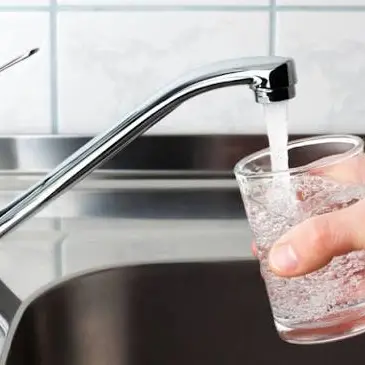 Acqua, stangata a Novaledo: bollette triplicate e nasce il comitato dei cittadini
