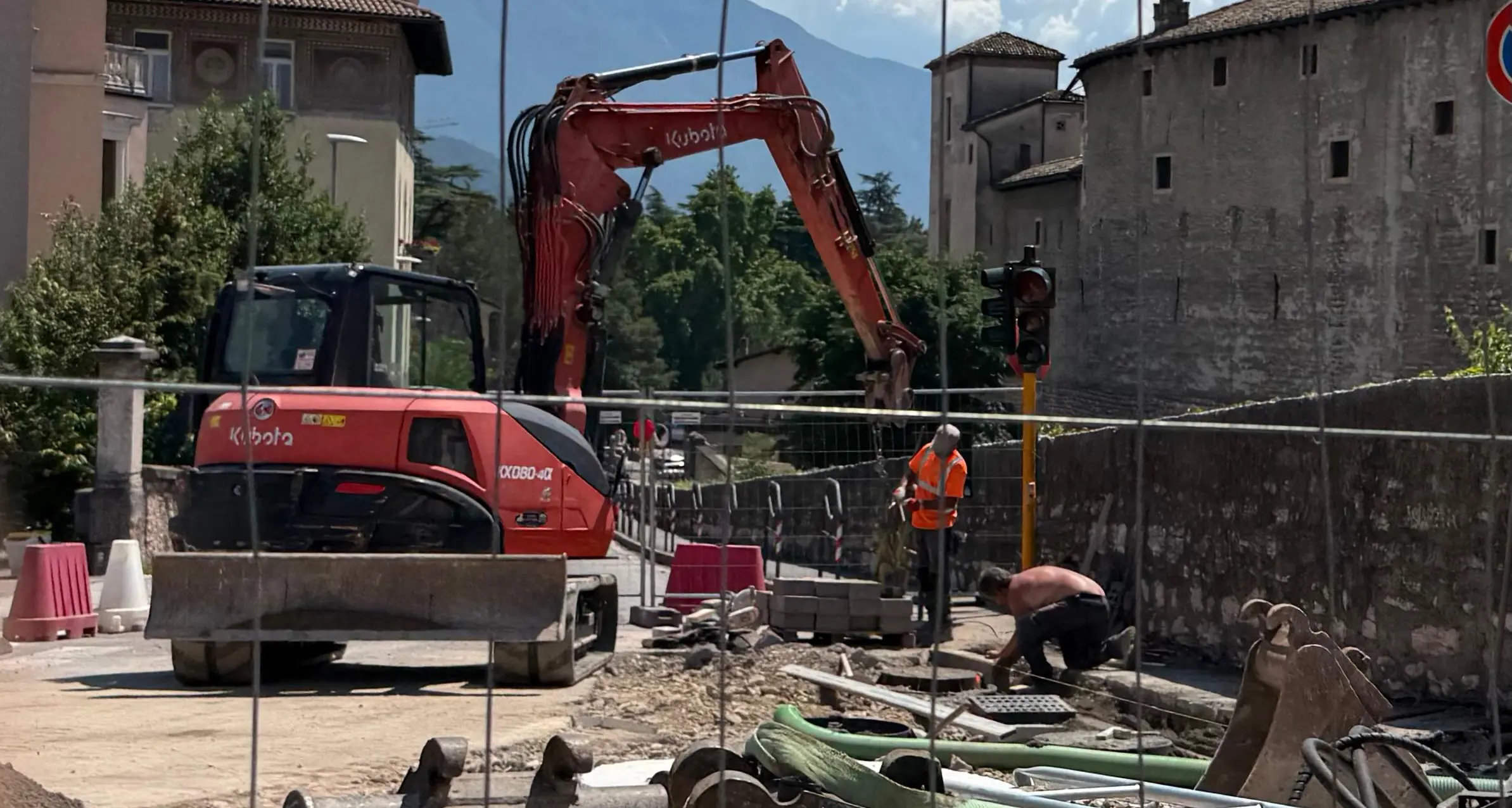 Trento, via Cervara riapre il 3 settembre: rifatte fognature e sicurezza pedonale
