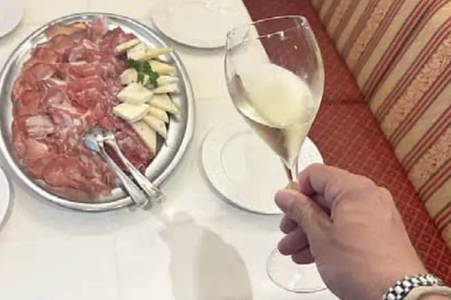 Il primo spumante nato a Molveno porta la firma del sindaco Donini