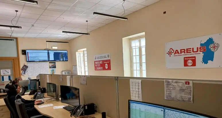 Cade e si perde sul Conero: 19enne ritrovato grazie all’allarme da Bolzano