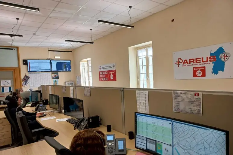 Cade e si perde sul Conero: 19enne ritrovato grazie all’allarme da Bolzano