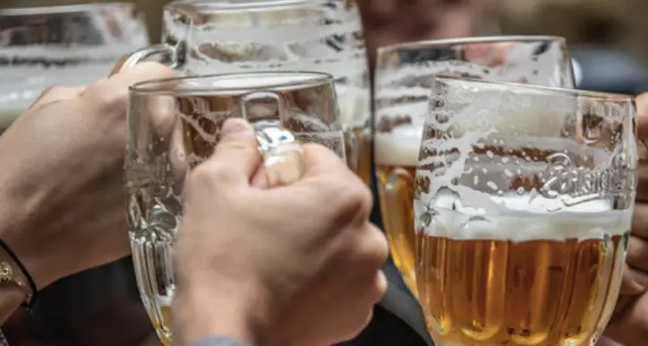 Oktoberfest Trento, la birra diventa un gelato: dal 18 settembre torna la grande festa alla Music Arena