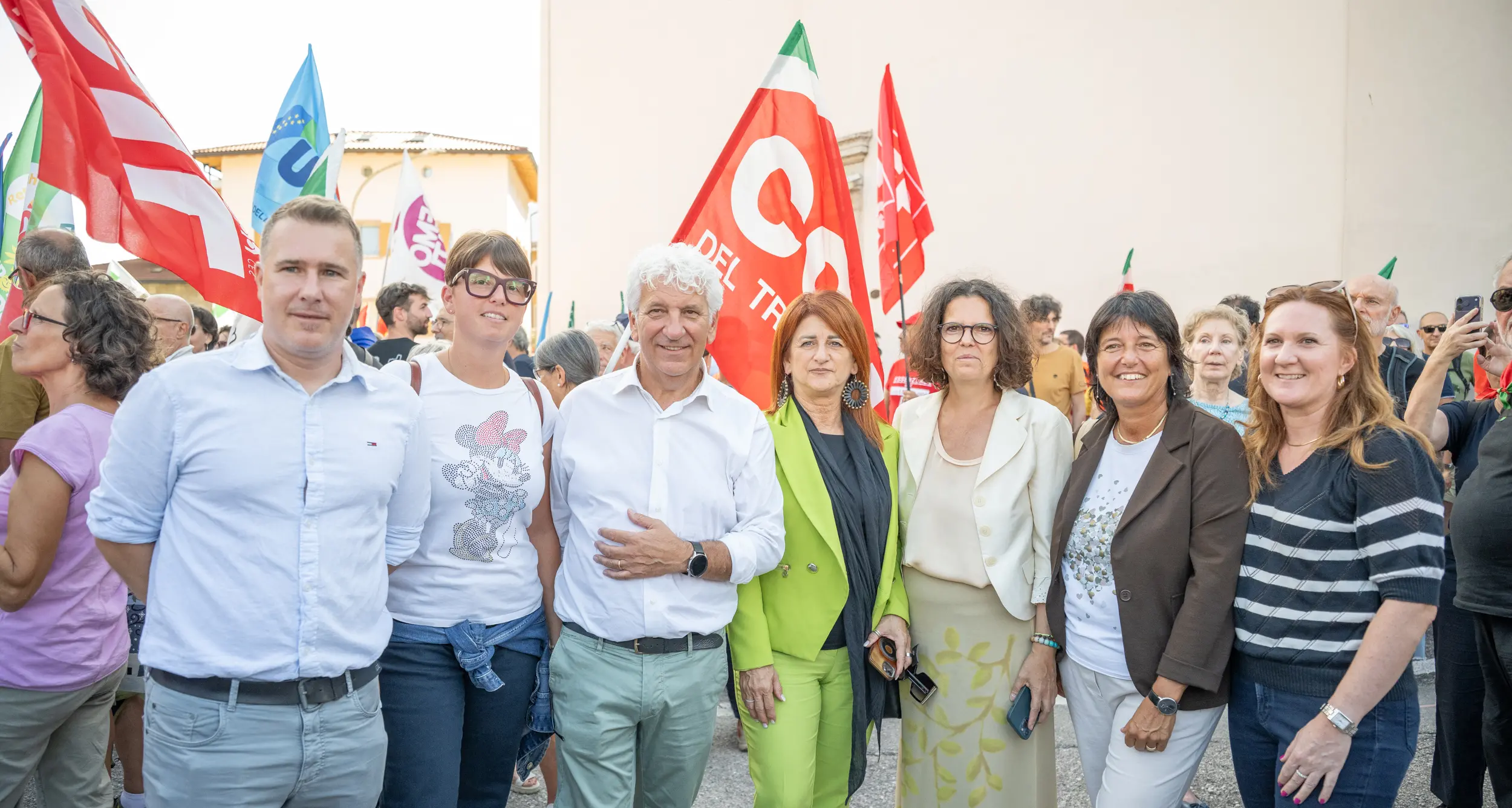 Raduno dell’estrema destra, oltre mille al corteo anti-nazi. Presenti anche Ianeselli, Soini e Zanotelli