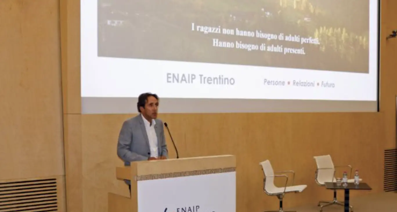 Enaip, 250 docenti a confronto sull’AI: «Formiamo chi sappia governare gli strumenti del futuro»