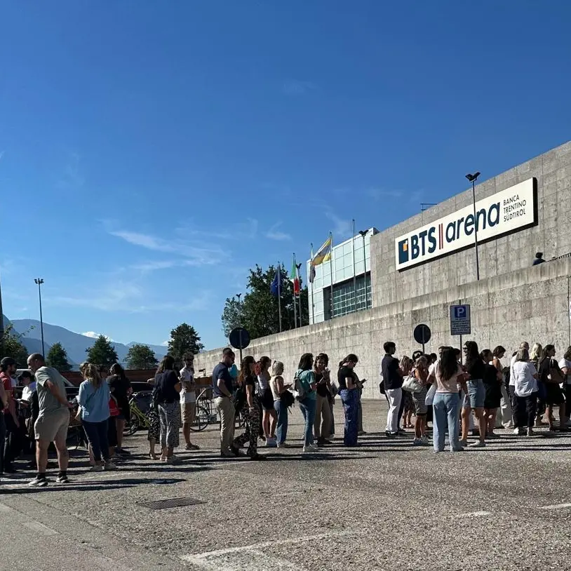 Concorso in Provincia, 1.465 candidati per 10 posti: «Cerchiamo stabilità»