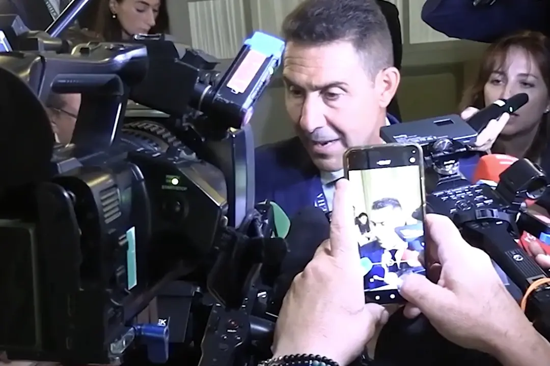 Vannacci: \"L'accusa di ricostituzione del partito fascista è ridicola\"