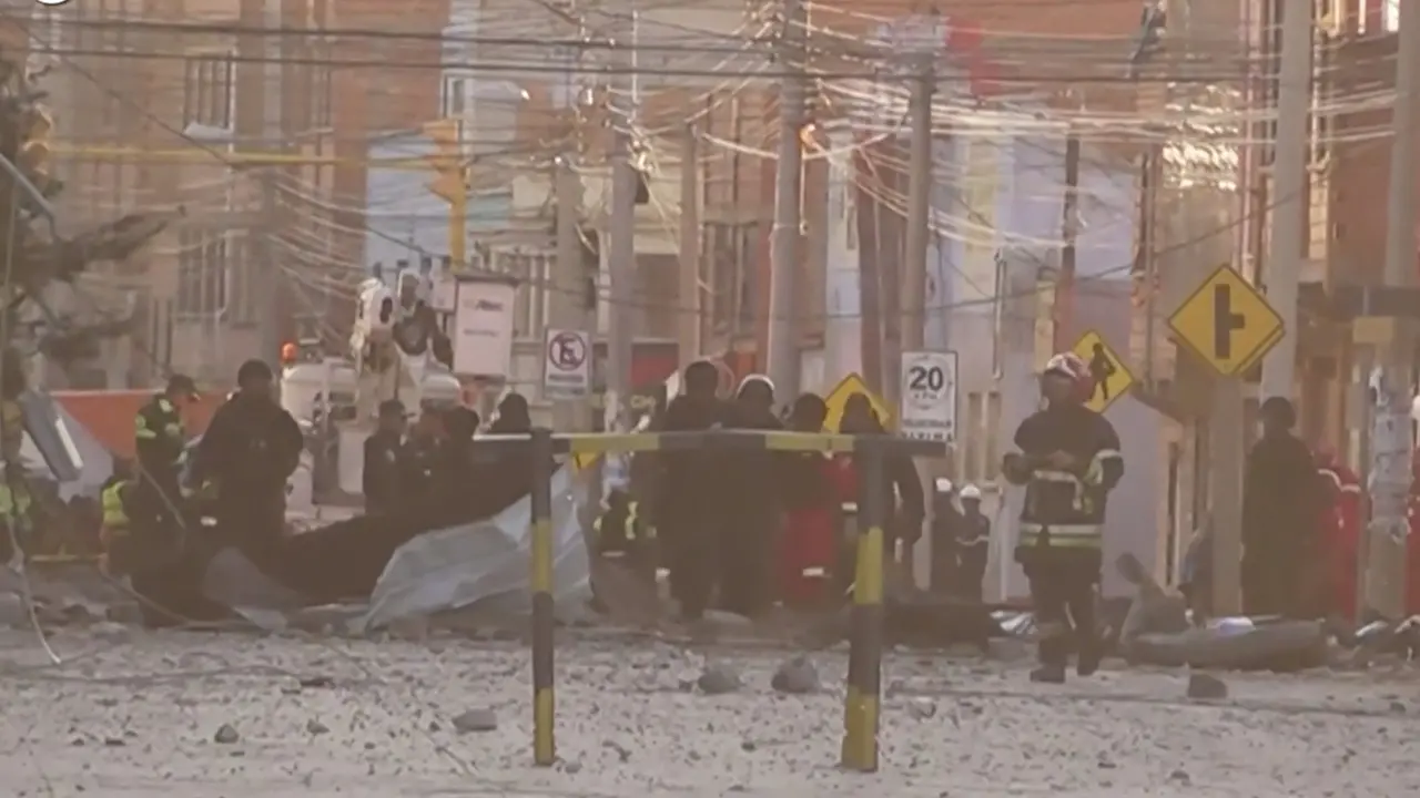 Bolivia, scoppi a catena in una caserma: almeno 2 morti e 81 feriti