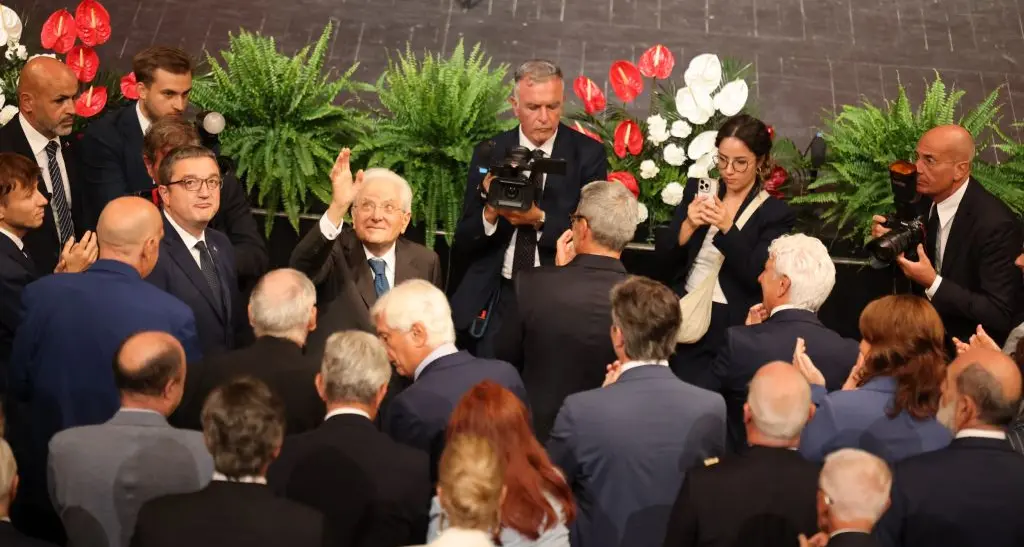 Gli 80 anni dell'autonomia celebrati al Teatro Sociale