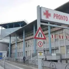 Val di Cembra: boscaiolo colpito alla testa da un ramo, trasportato al Santa Chiara elicottero