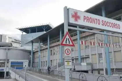 Val di Cembra: boscaiolo colpito alla testa da un ramo, trasportato al Santa Chiara elicottero
