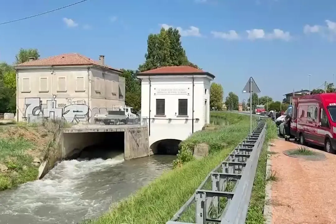 Trovato un corpo senza vita in un'auto, ipotesi delitto nel Padovano