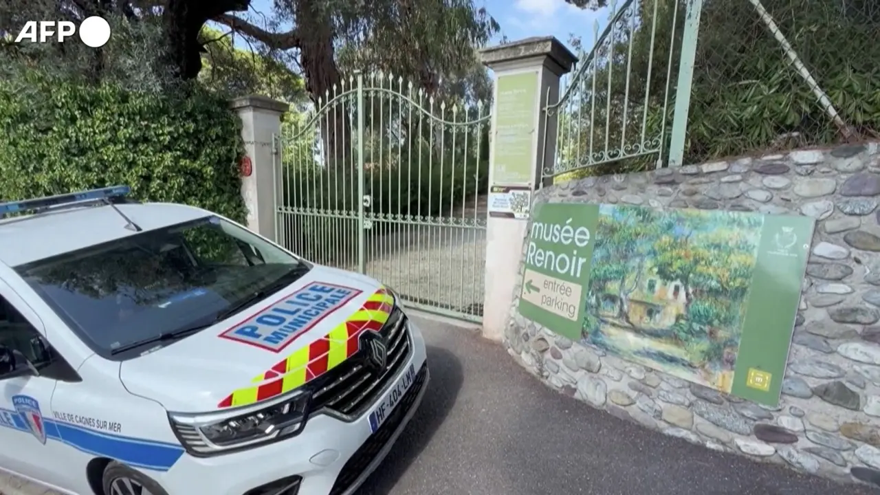 Quadri di Renoir rubati da un museo in Costa Azzurra, ritrovato metà bottino