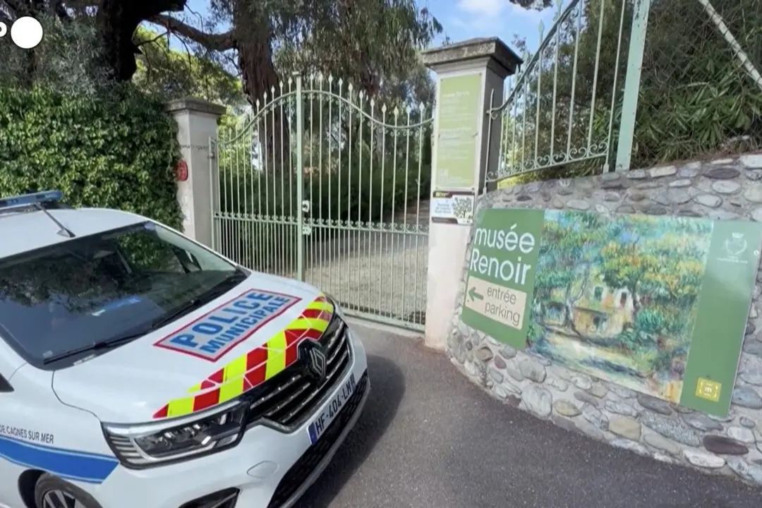 Quadri di Renoir rubati da un museo in Costa Azzurra, ritrovato metà bottino