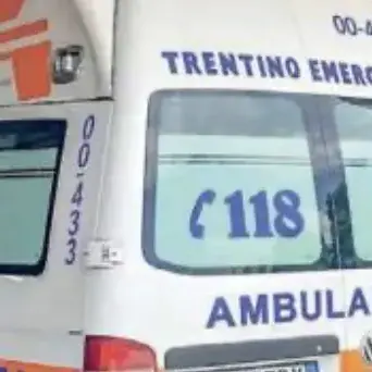 Autisti delle ambulanze, nuova graduatoria Asuit: restano nove candidati da chiamare