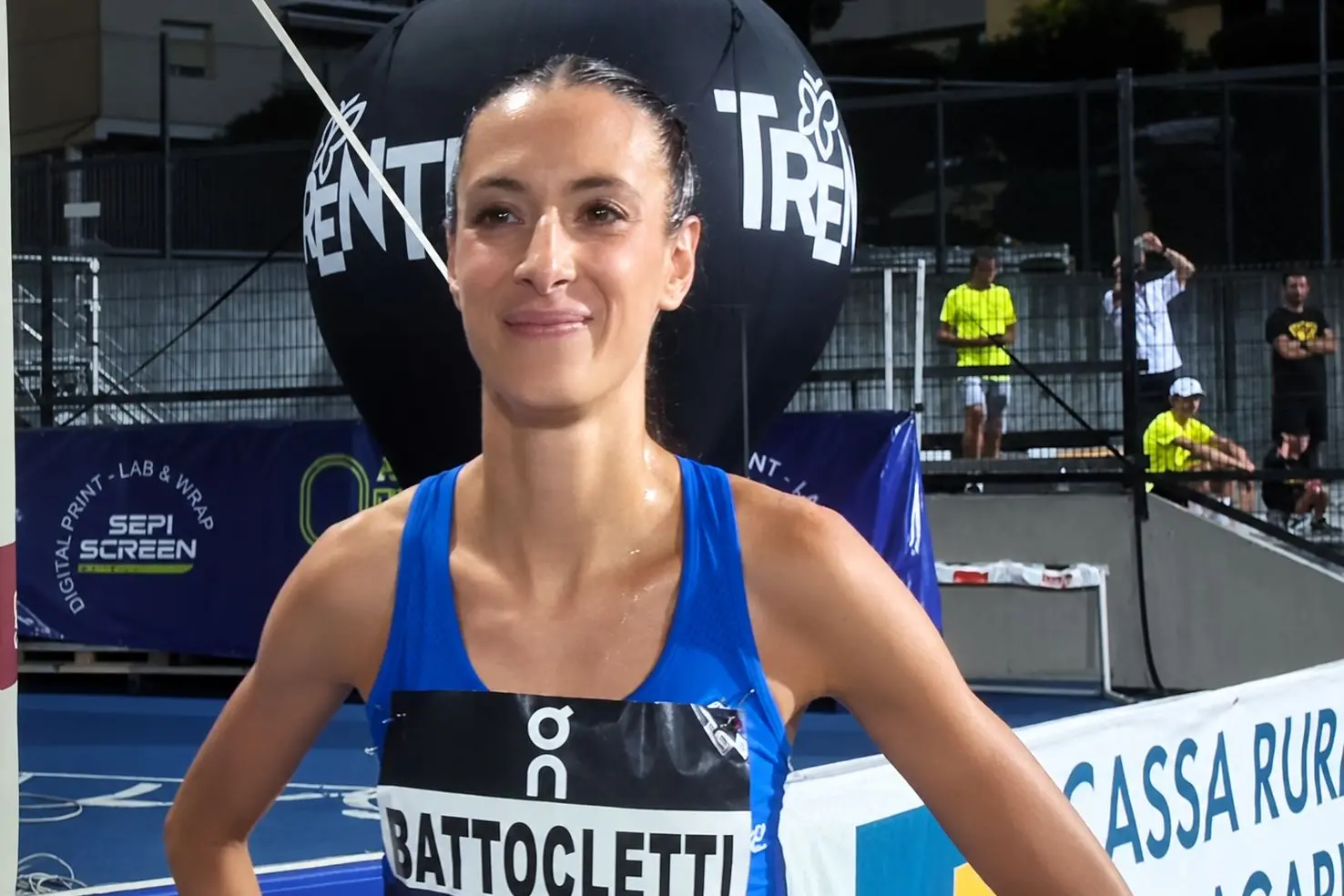 Nadia Battocletti chiude una stagione da sogno vincendo i 1500 al Palio della Quercia