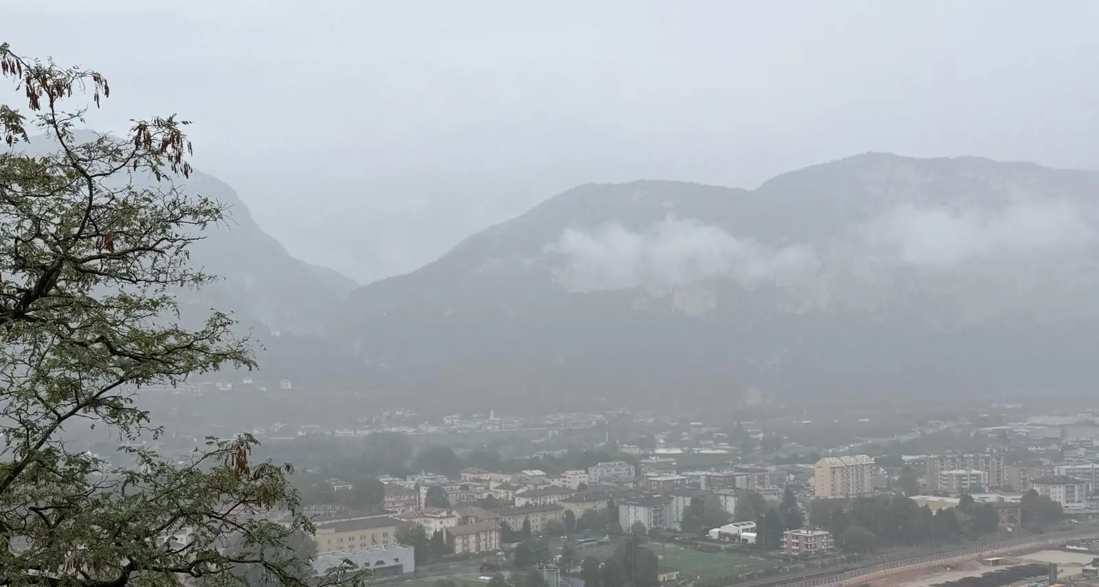 Trentino, allerta gialla prorogata: nuove piogge fino a giovedì