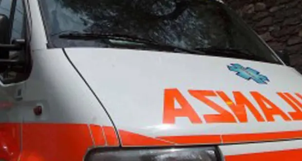 Diciottenne investita da un'auto a Trento Nord: portata in ospedale