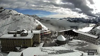 Neve allo Stelvio, ma nelle prossime ore torna il bel tempo