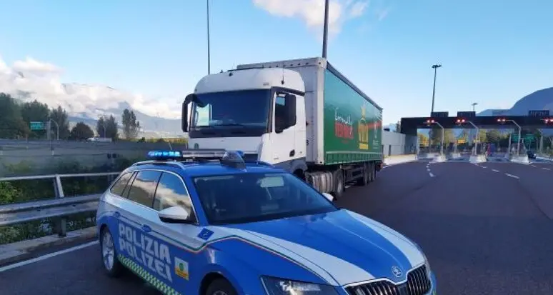 «Siamo carabinieri», poi spariscono con oro e soldi: arrestati a Rovereto Sud