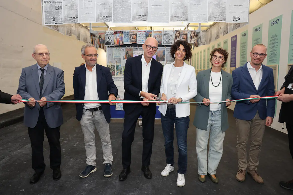 La mostra sugli 80 anni dell'Adige aperta al pubblico alle Gallerie di Piedicastello