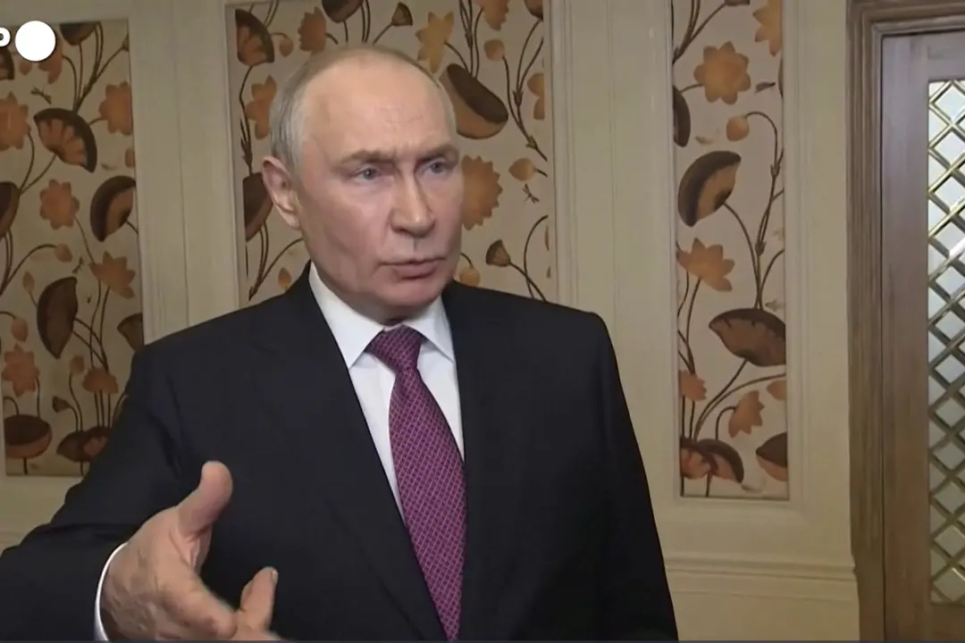 Putin: “Mandare truppe europee in Ucraina sarebbe una guerra contro la Russia”