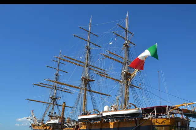 Nave Vespucci in Italia dopo tour Nord America, 'siamo tornati a casa'