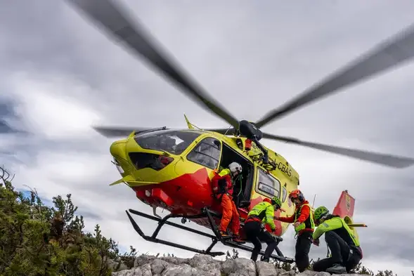 Escursionista precipita per 300 metri e muore sulle Creste di Costabella