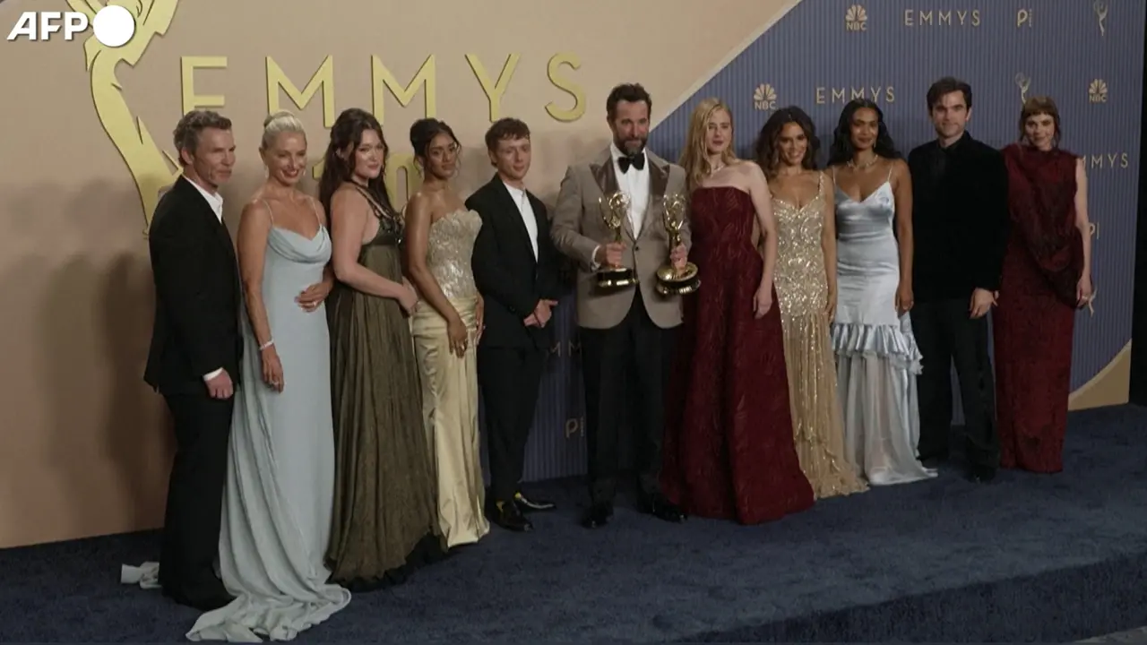 Emmy 2026, vincono 'Widow's Bay' e 'The Pitt'
