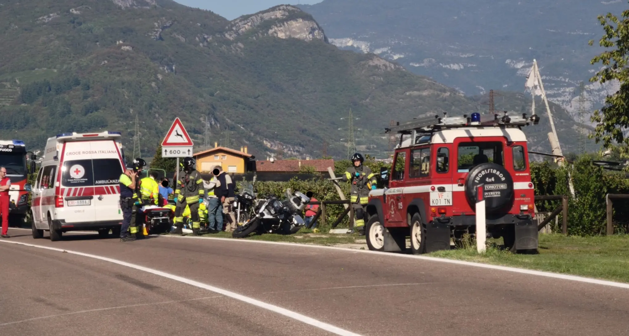 Schianto in moto a Nogaredo, un motociclista soccorso dall’elicottero