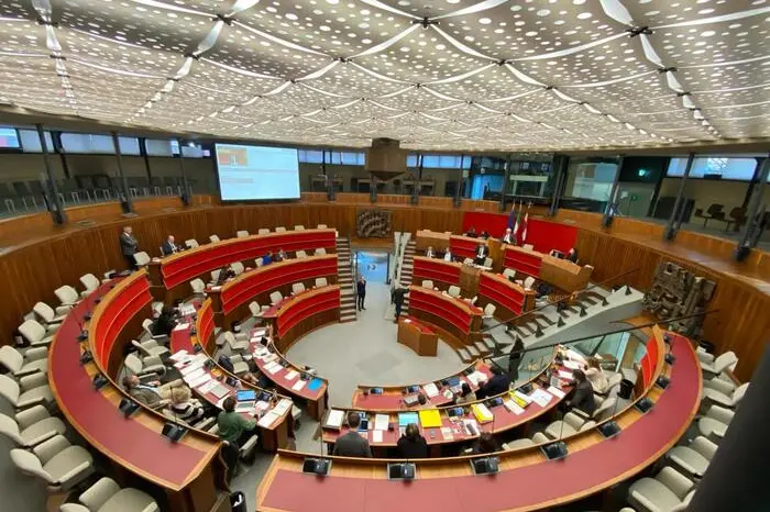 Consiglio regionale, muro contro muro su frontiere Schengen e legge elettorale