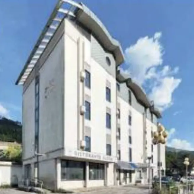 Ex Hotel Flora, il progetto dello studentato riparte anche senza fondi Pnrr