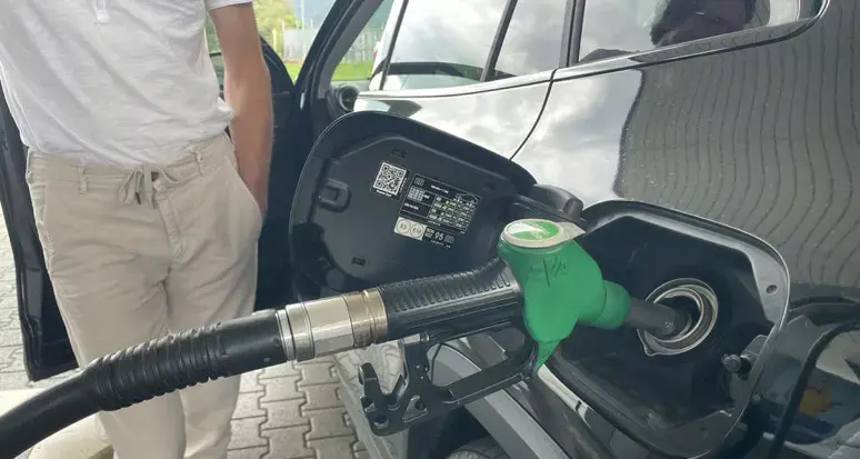 Caro carburanti, continua la corsa dei prezzi: diesel a 2,375 euro