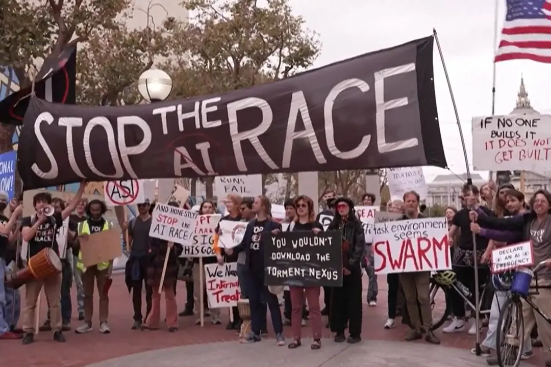 San Francisco, manifestazione contro \"la corsa all'intelligenza artificiale\"