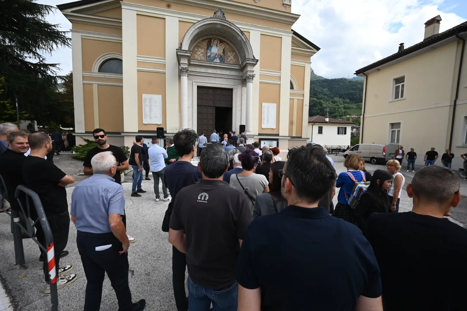 Il funerale di Daniele Pastorello