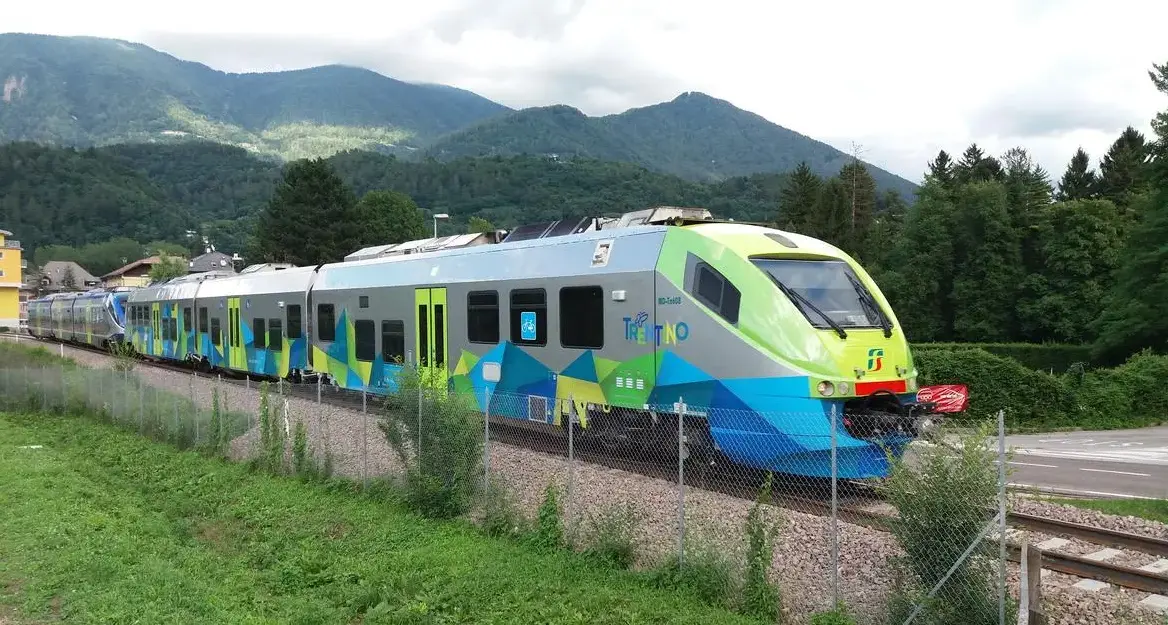 Treni, tre linee si fermano per lavori: ecco quando e dove