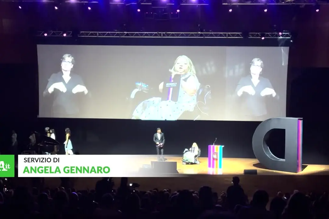 Diversity Media Awards, Vecchioni: \"A Roma per la prima volta, vicino alla politica che decide\"