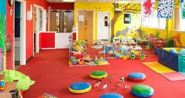 Nidi d’infanzia, nuovo bonus per i primi due figli: rimborsi fino a 2.500 euro