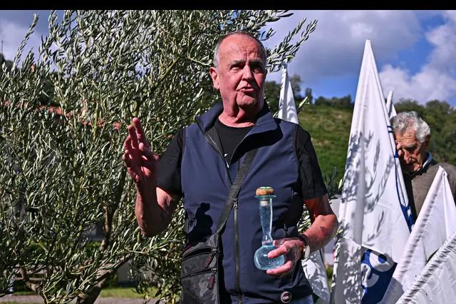 Calderoli ricorda Bossi: \"Portiamo avanti tua battaglia\"