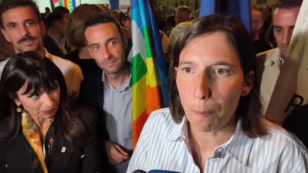 Schlein: “Leadership del campo largo? Prima il programma comune”