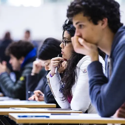 Giurisprudenza taglia i corsi in lingua, studenti all’attacco: «Passo indietro»