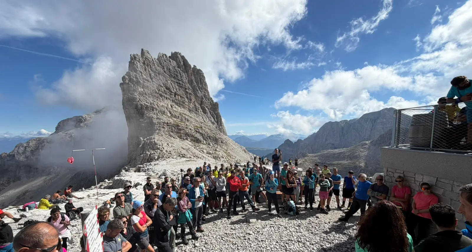 Il Rifugio Pedrotti rinasce a 2.491 metri: «Nuovo, ma con l’anima di sempre»