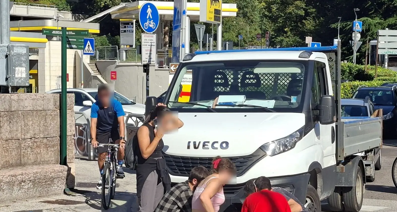 Trento, pedone investito sul ponte di San Lorenzo: trasportato al Santa Chiara